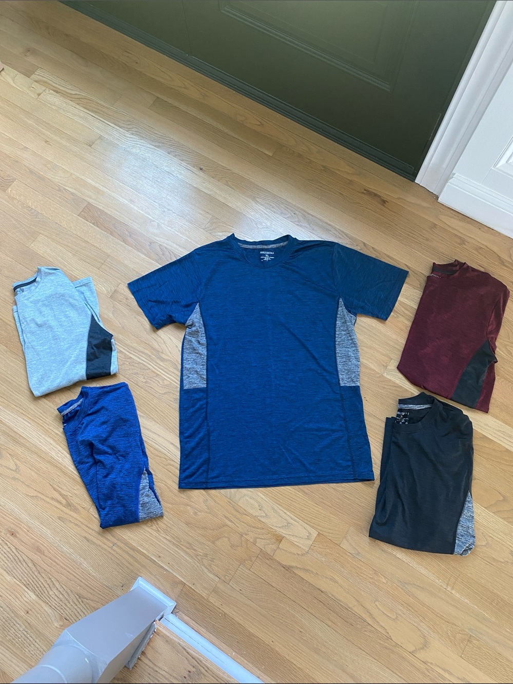 Lot of 5 Real Essentials XL Short Sleeve Tees in Navy, Blue, Gray, Black, Red